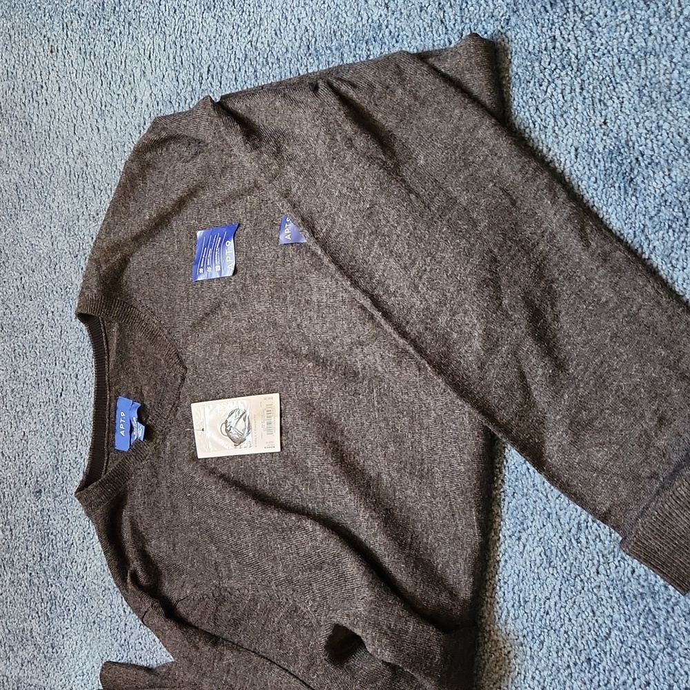 Apt 9 Sweater Shirt